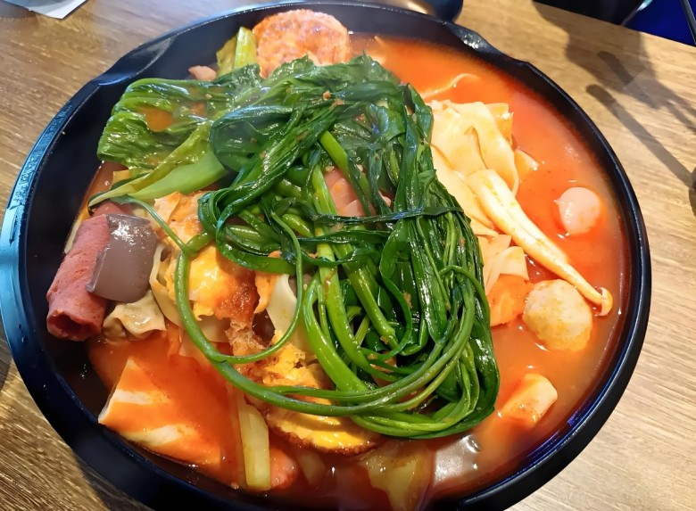 班花麻辣烫加盟