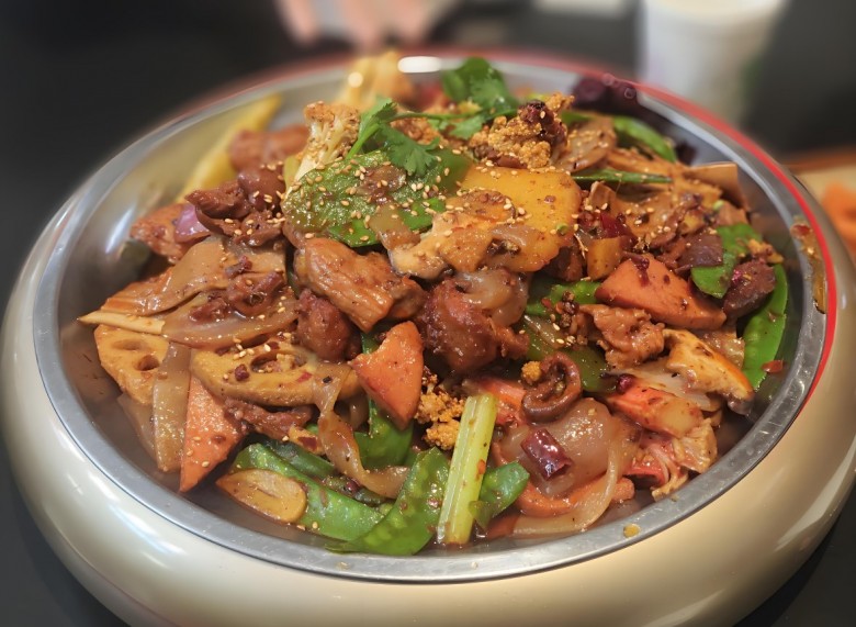 不是外人干拌冒菜加盟