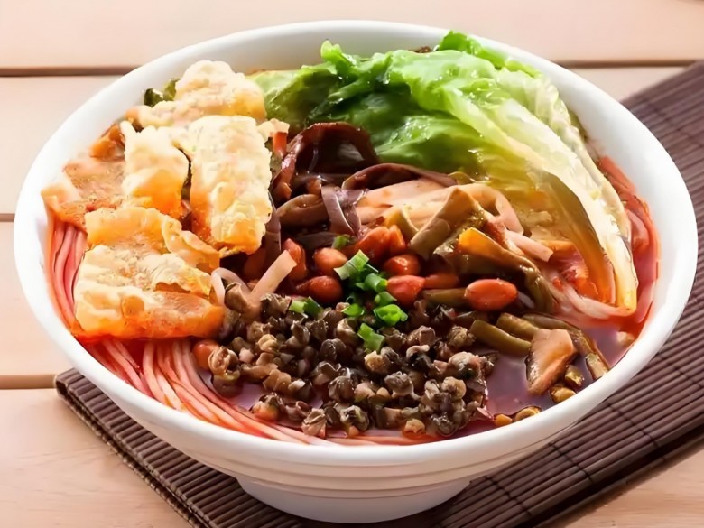 李炎灿鸭脚螺蛳粉 李炎灿鸭脚螺蛳粉