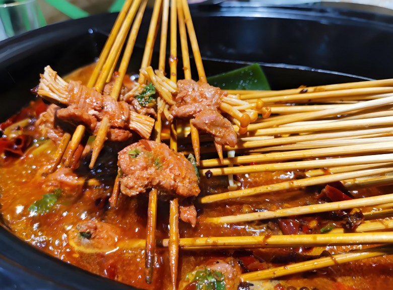 六婆串串香加盟