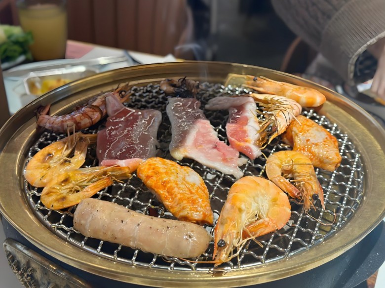 旭猛馋味轩自助烤肉