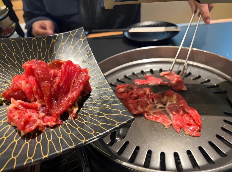 牛道日式料理炭火烤肉