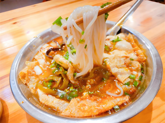 螺阿宝柳州螺蛳粉