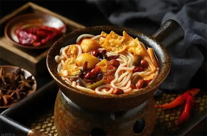 螺太鲜土味螺蛳粉火锅加盟