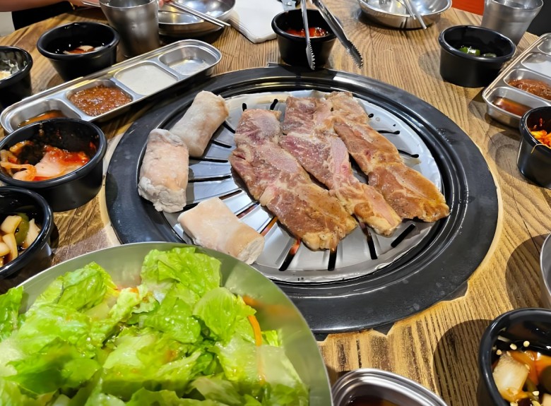 汉拿园涮涮锅烤肉