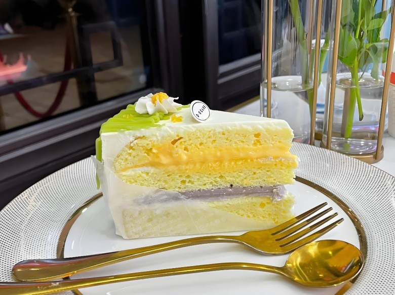 借山而作面包蛋糕