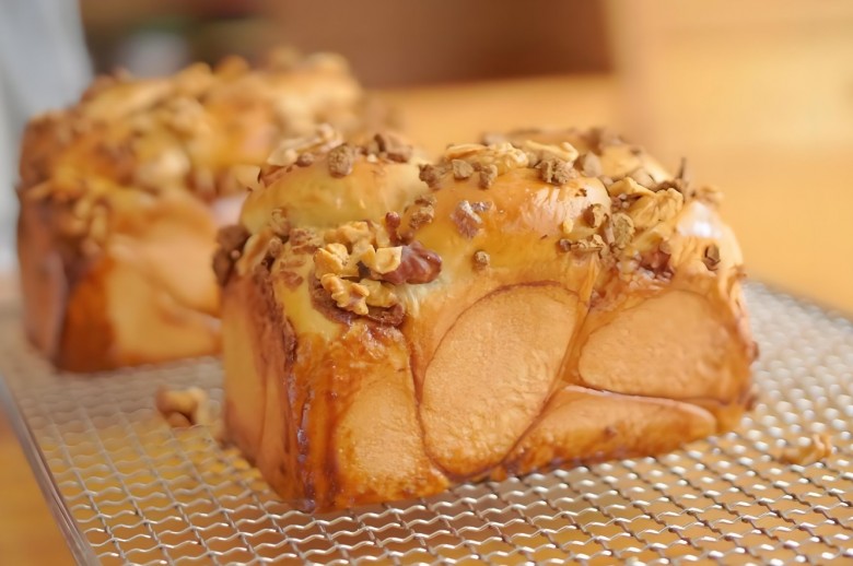 权颜记手撕面包