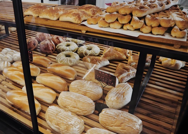 AOMY澳麦居烘焙店