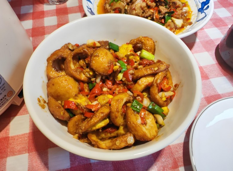 椒香玲珑湘菜加盟