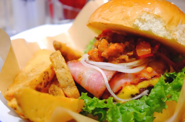 MUA摩造手作汉堡