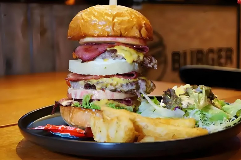 MUA摩造手作汉堡