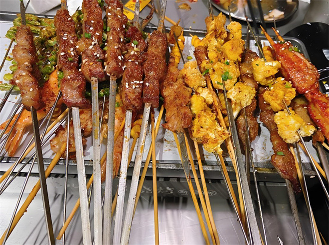 烧烤研究所加盟