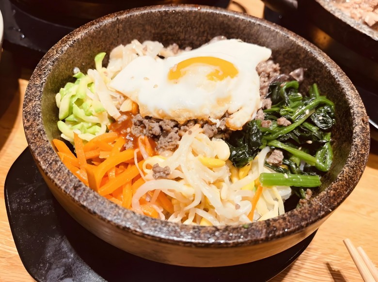 高小妞花式拌饭