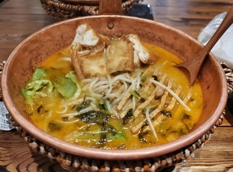 赵阗阗生烫牛肉米线加盟