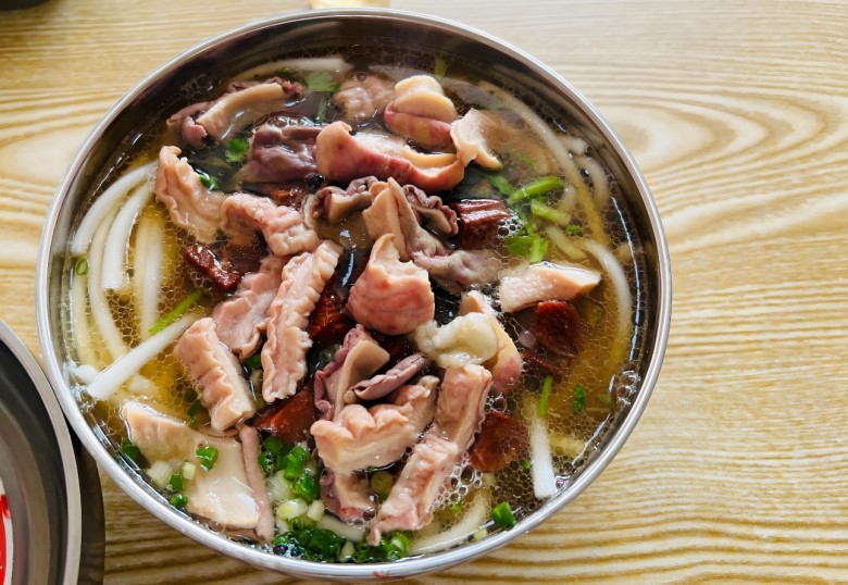 禄广门贵州原汤牛肉粉加盟