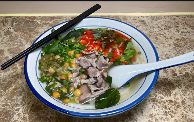 郑得鲜鲜烫牛肉米线加盟