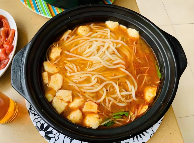 三品閣過橋米線