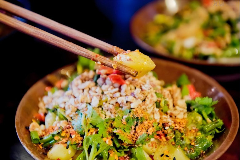 食姑娘冒菜加盟