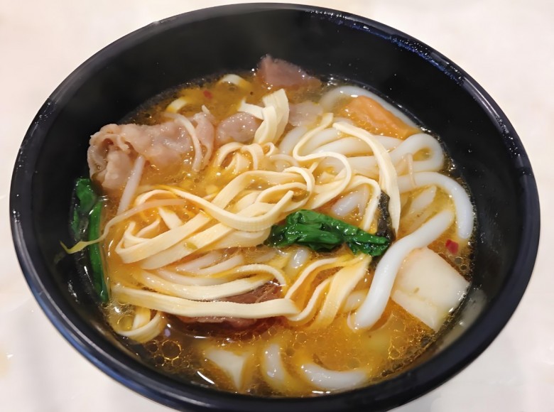 三品阁过桥米线