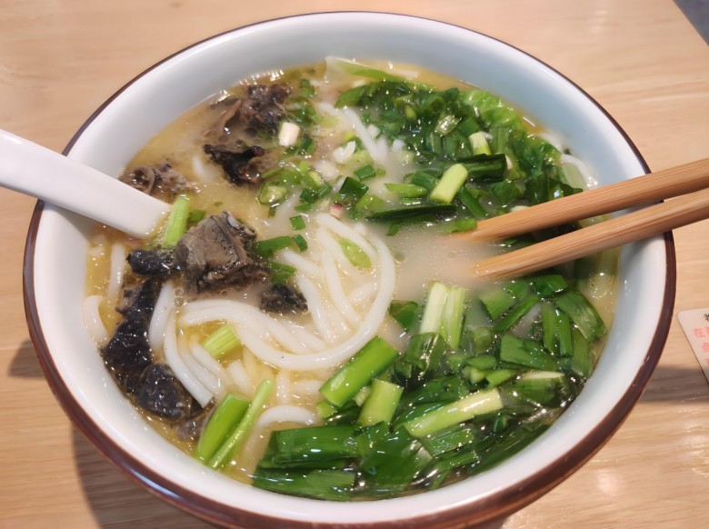 陈汤元乌鸡米线加盟