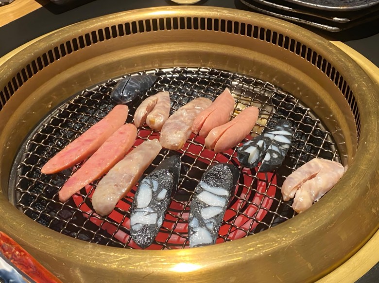 岩冶屋炭火和牛烤肉