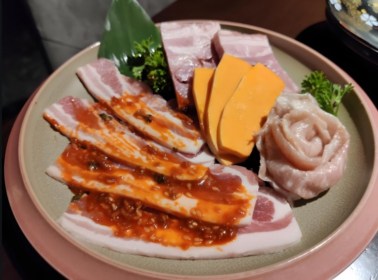 岩冶屋炭火和牛烤肉