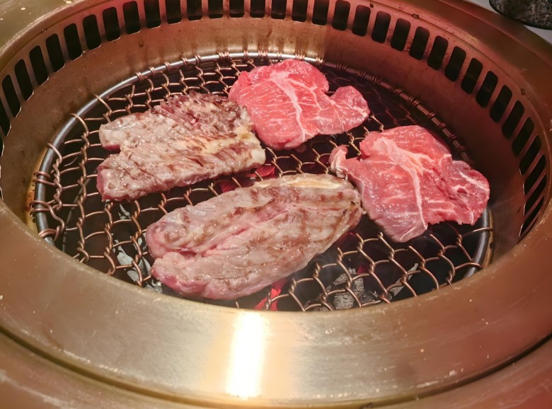 肉掌柜烤肉加盟