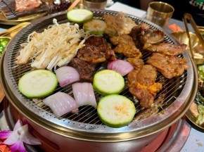 巖冶屋炭火和牛烤肉