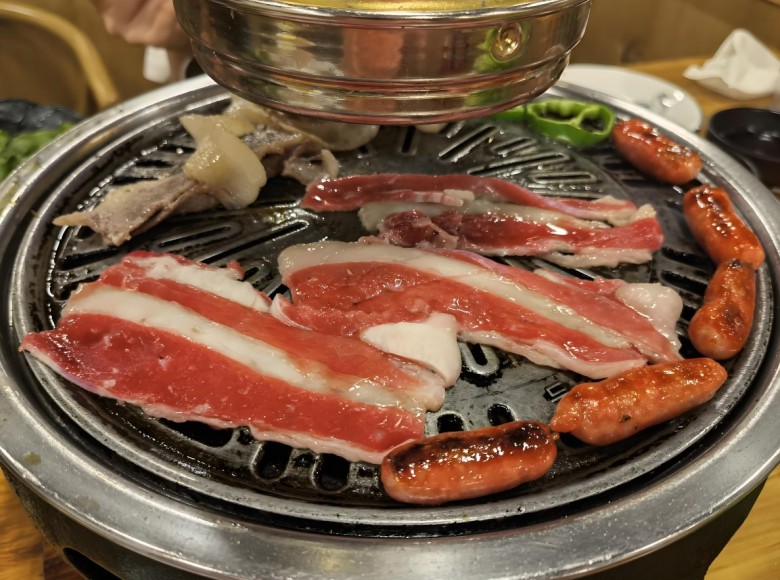 牛小鲜烤肉加盟