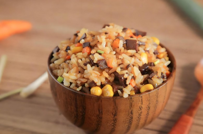 豐索旺鐵板炒飯加盟