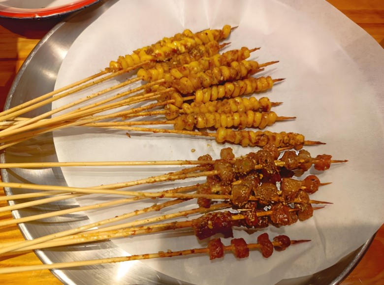 东方一串烧烤加盟