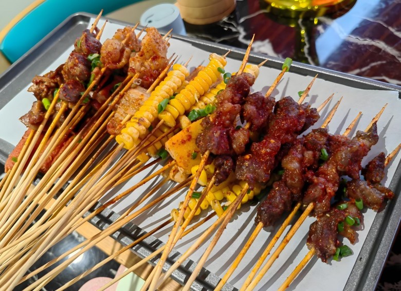 东方一串烧烤加盟