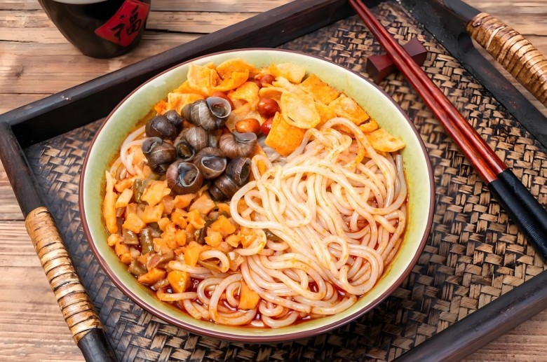 螺小五螺蛳粉加盟