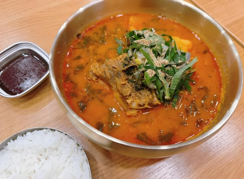 故乡妈妈朝鲜族汤饭