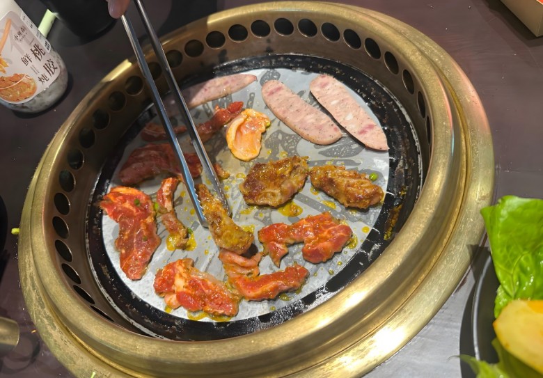 阿西都自助烤肉加盟