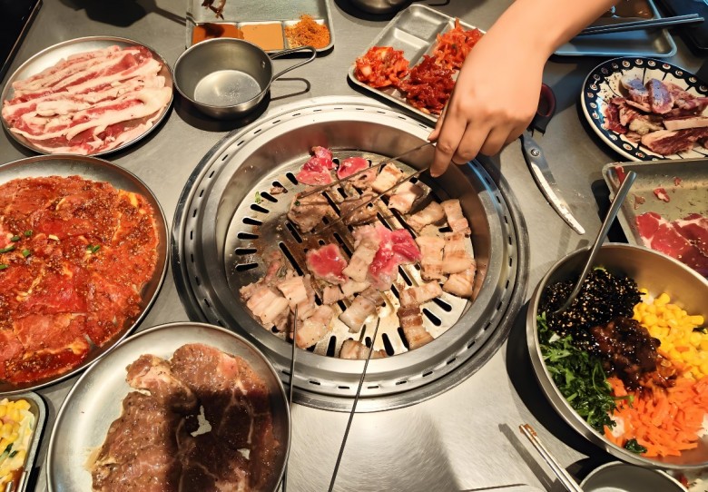 胡椒记烤肉加盟