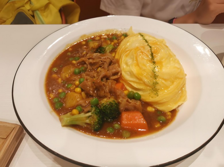 秋田家肥牛蛋包饭加盟