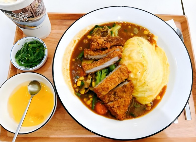 秋田家肥牛蛋包飯加盟