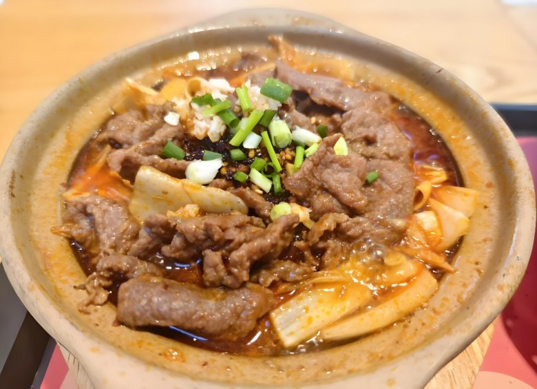 钱小匠爆汁牛肉饭