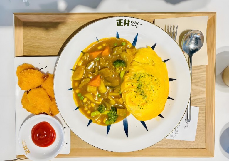 正井日式咖喱蛋包饭