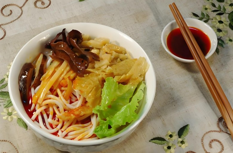 桂琼螺蛳粉加盟