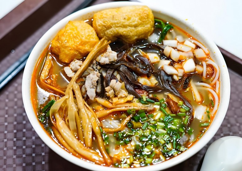 龙柒螺蛳粉加盟