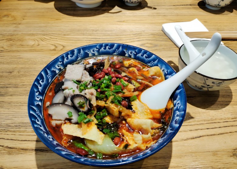 粉魅螺蛳粉加盟