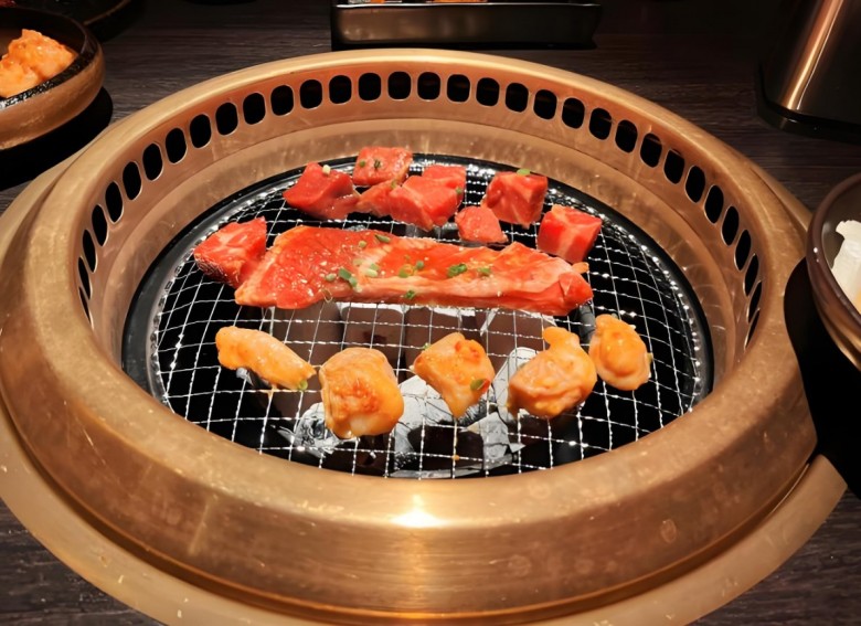 覓炭韓式烤肉加盟
