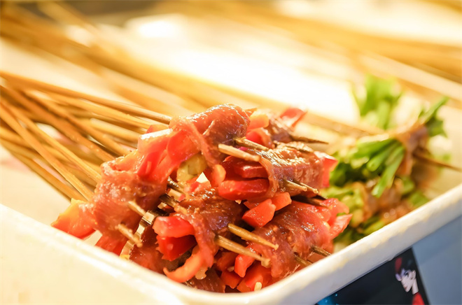 百味记小郡肝砂罐串串加盟