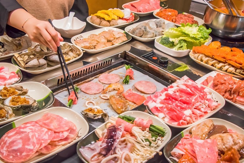 昕潼自助烤肉火锅