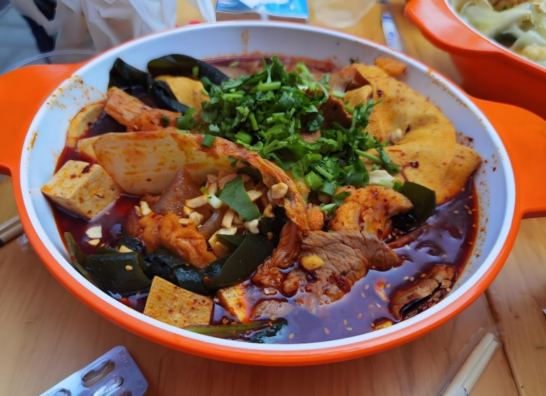 周周辣年麻辣烫