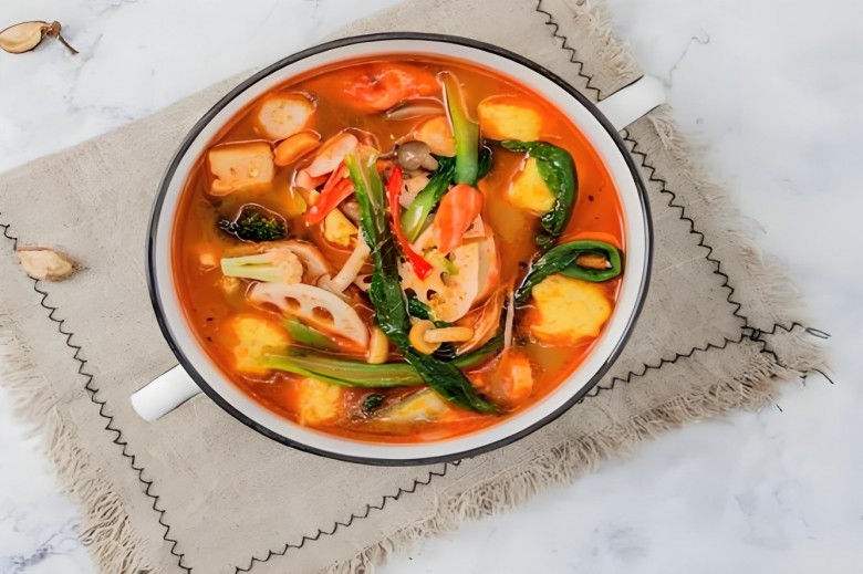 小浩骨汤麻辣烫