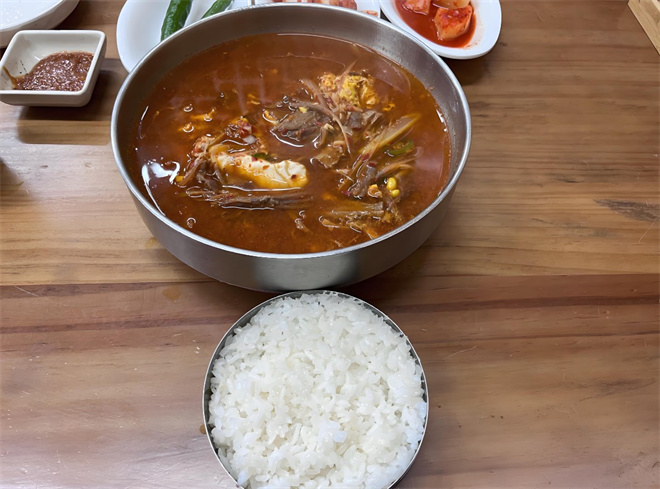 食八掌牛肉汤饭