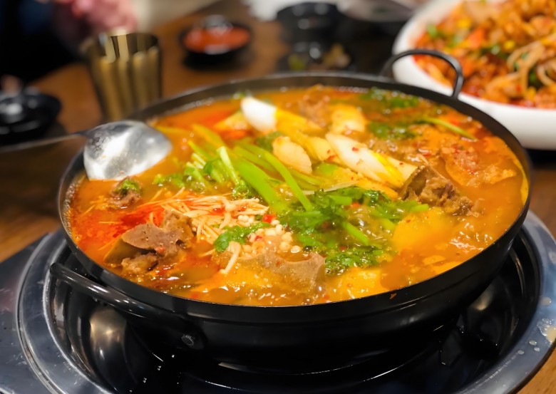 阿巴一米肠汤饭